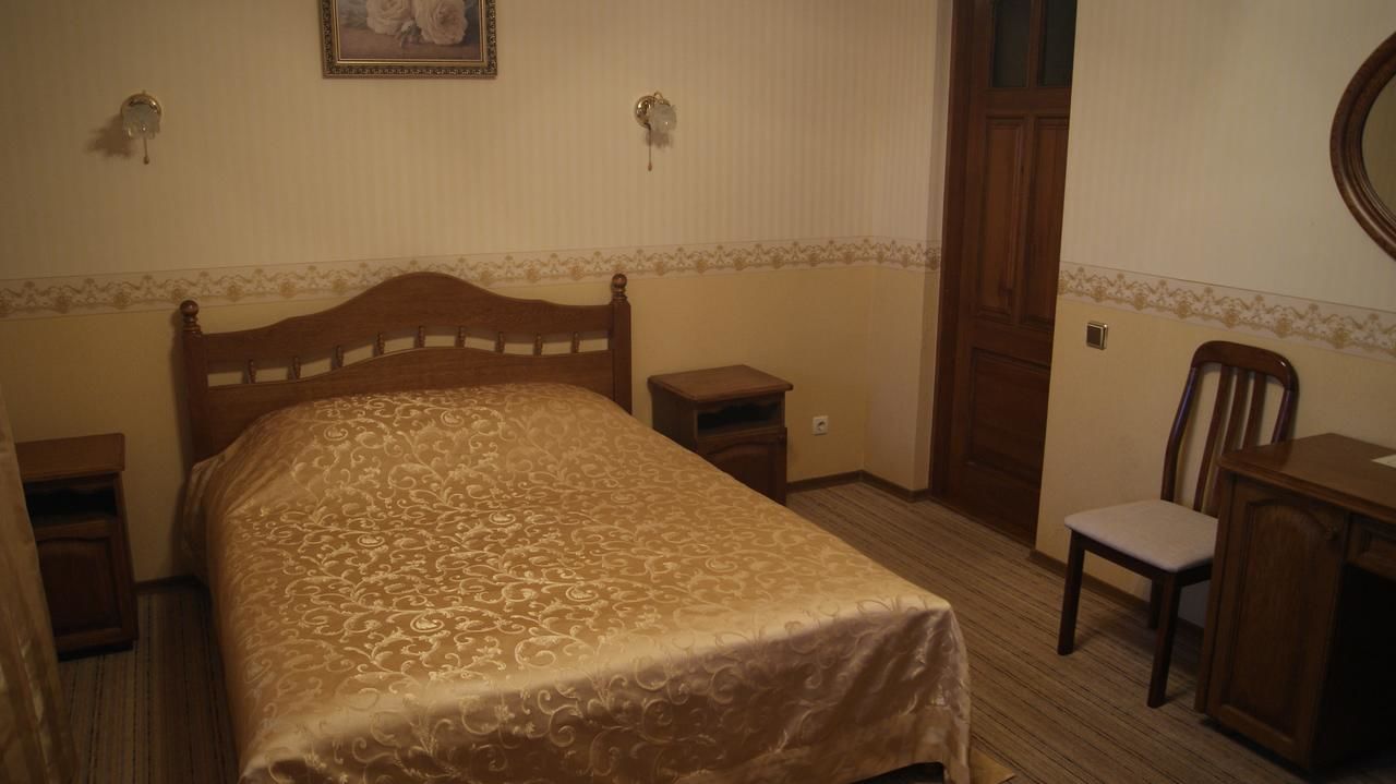 Отель Zolotoy Fazan Николаев