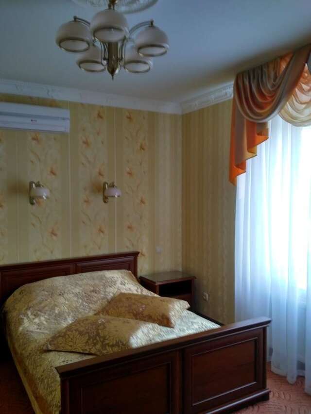 Отель Zolotoy Fazan Николаев-45