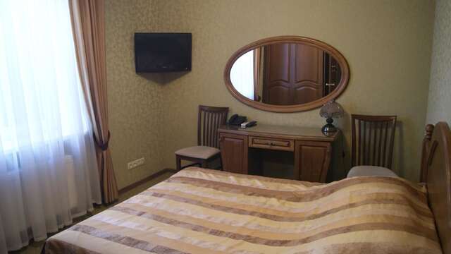Отель Zolotoy Fazan Николаев-7